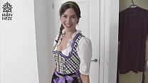 Heiße Deutsche im Dirndl gefickt   reingespritzt
