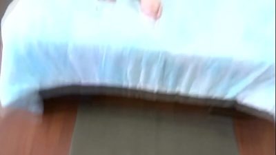 I love anal sex, my husband’s friends are happy giving me cock really hard